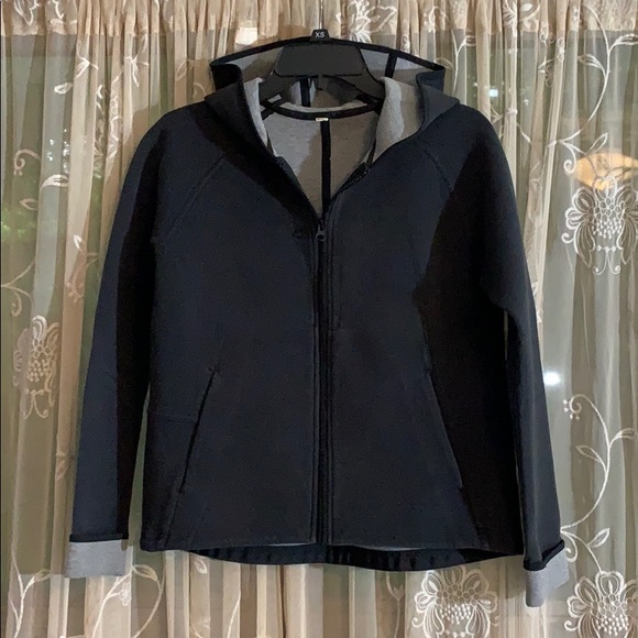 lululemon athletica Jackets & Blazers - Lululemon Hooded Zip Up Jacket